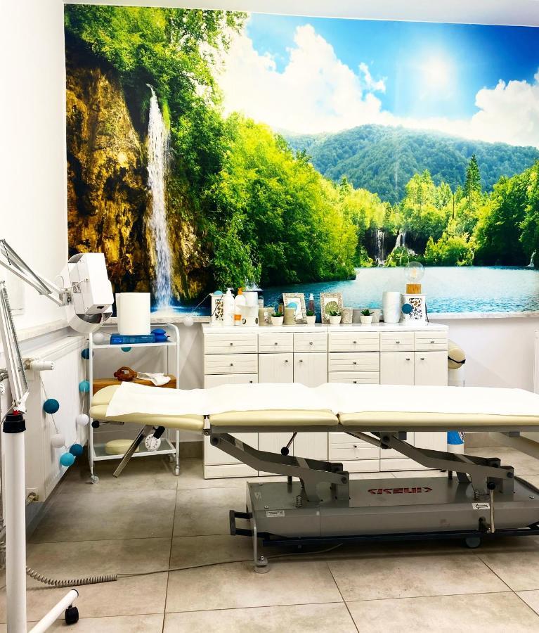 Amelia Zdroj Medical & Spa Iwonicz-Zdroj Luaran gambar